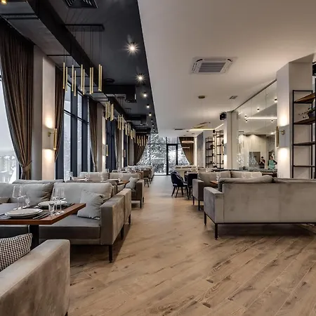 Girskidelux * Μπούκοβελ