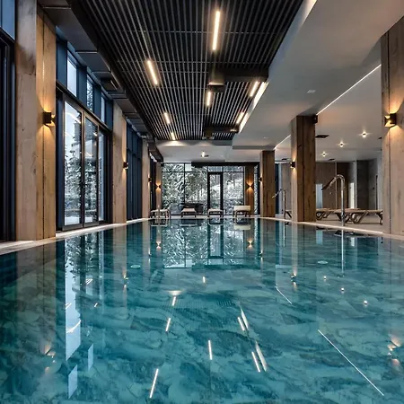 Ξενοδοχείο Girskidelux *